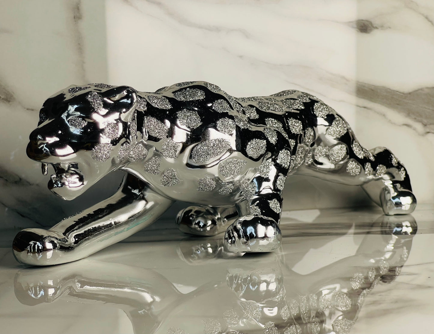Ceramic Leopard Figurine – Luxury Silver Finish Home Decor