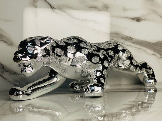 Ceramic Leopard Figurine – Luxury Silver Finish Home Decor